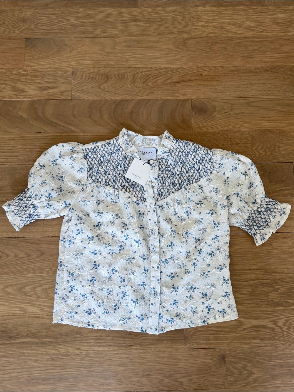 Women’s Blue Floral Smocked Short-Sleeve Blouse